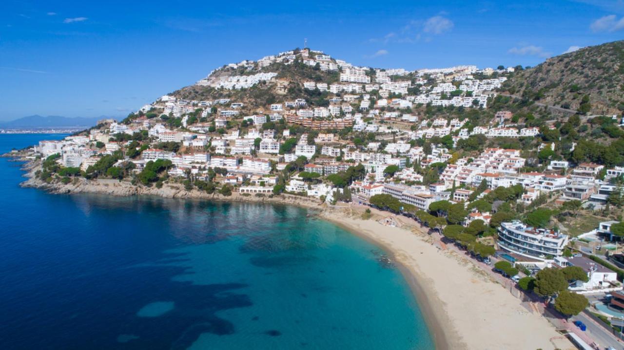 Nc Apartments Atico Canyelles Mar - 5 Pax 로지즈 외부 사진